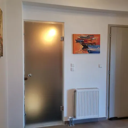 Chez Kiki Et Ioannis Engaraí