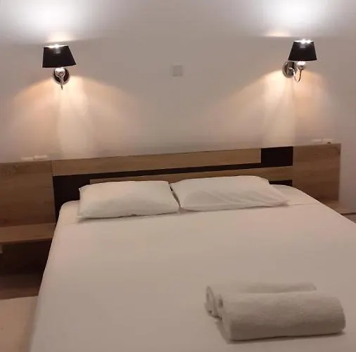 Chez Kiki Et Ioannis Διαμέρισμα Εγκαρές