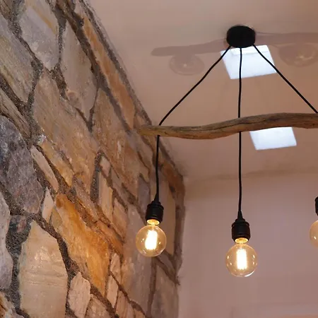 Chez Kiki Et Ioannis Εγκαρές