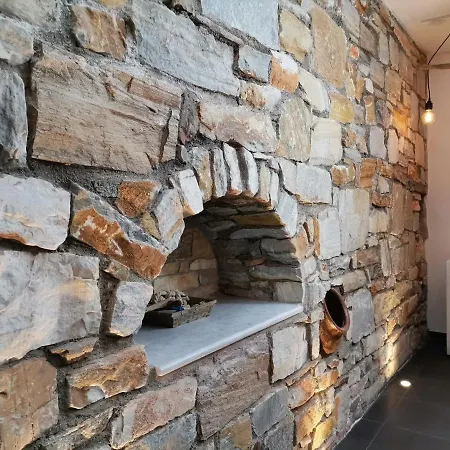 Chez Kiki Et Ioannis Διαμέρισμα Εγκαρές