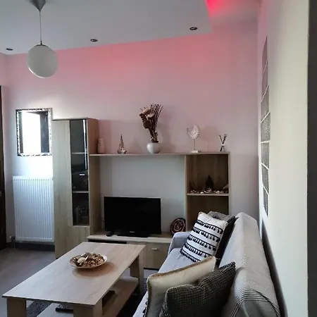 Chez Kiki Et Ioannis Εγκαρές